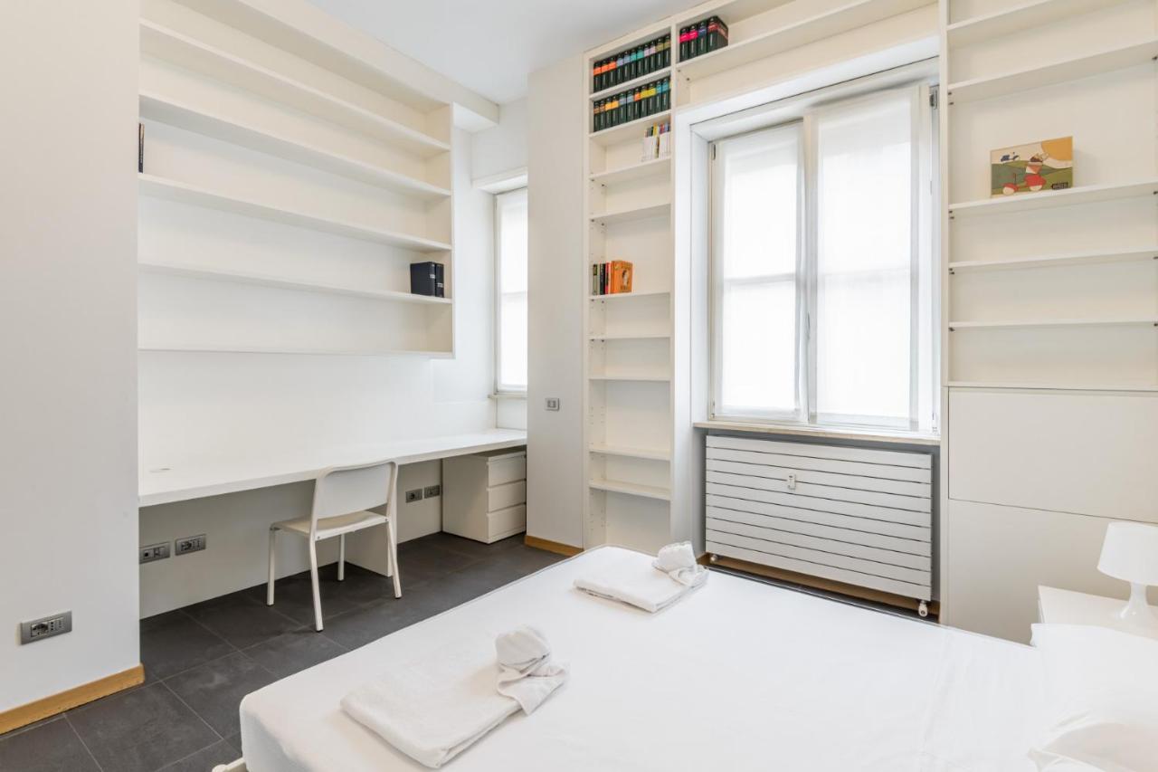 Easylife - Elegante Dimora Due Passi Dal Duomo Apartment Milan Exterior photo
